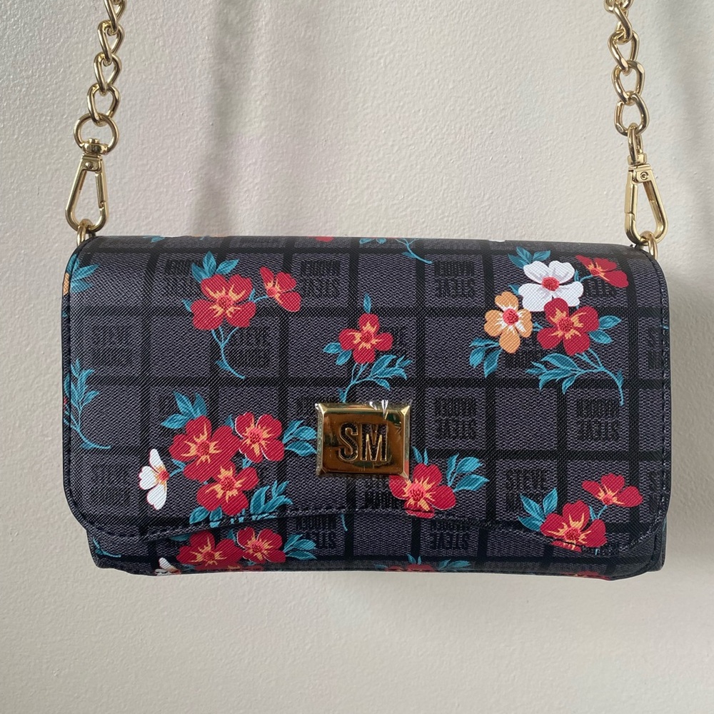 Steve Madden BTory Floral Crossbody Bag - Picture 3 of 10